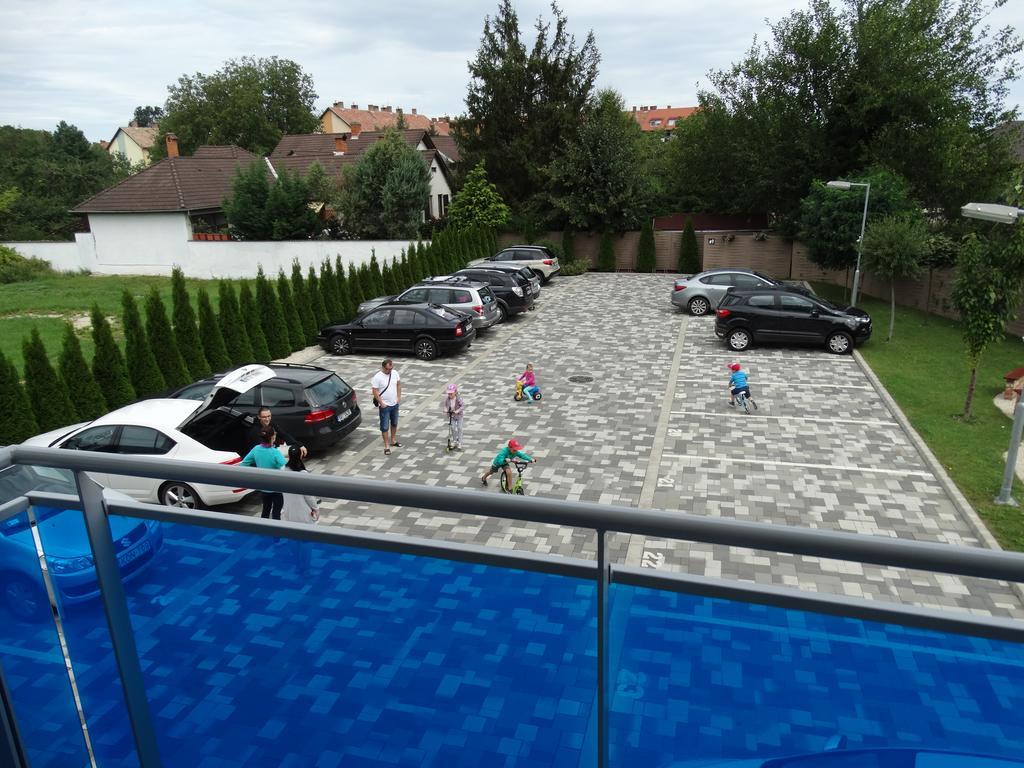 Holiday Apartman Sárvár Exterior foto